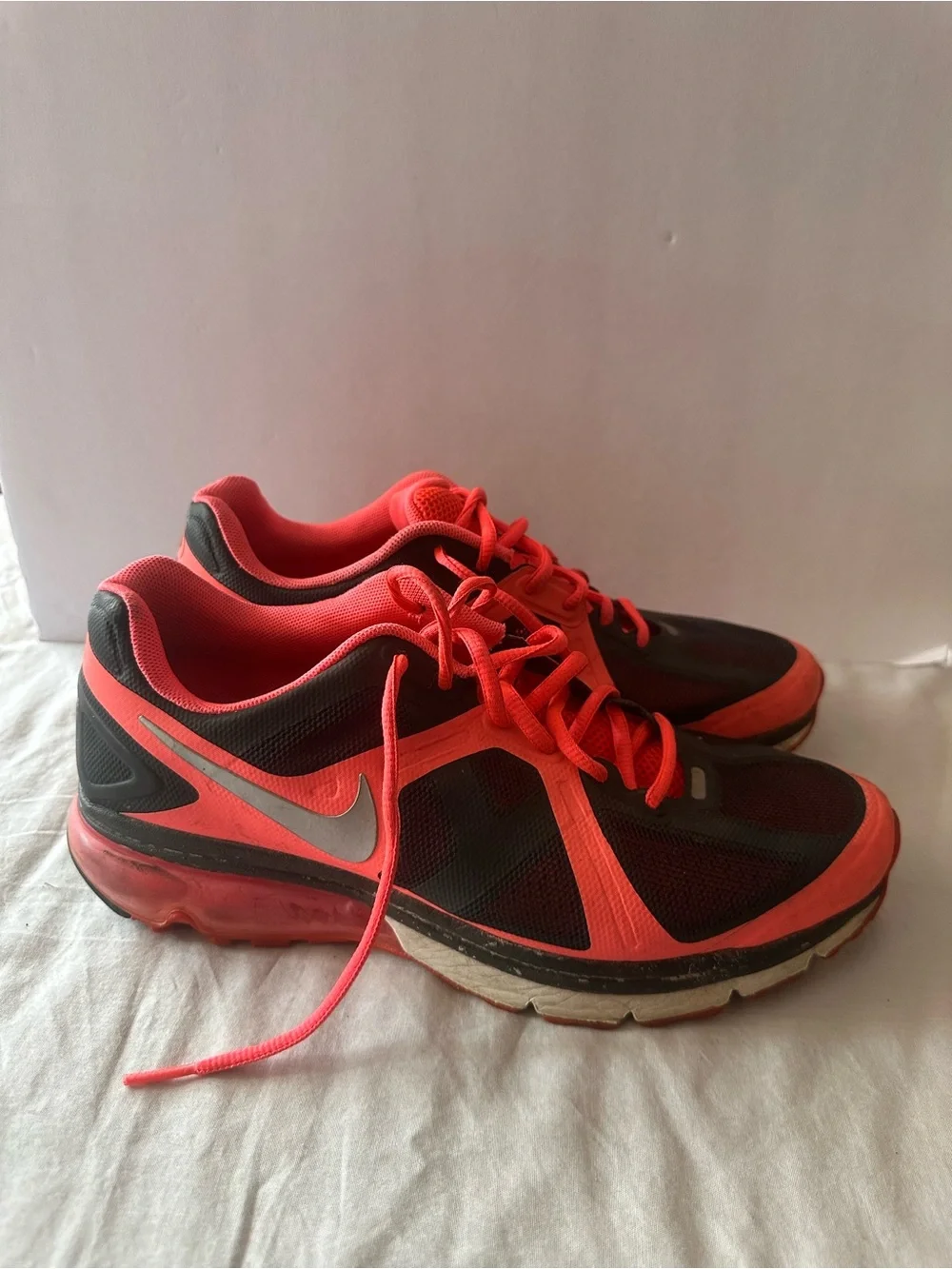 Nike Women’s Athletic Shoes - Black & Red-Orange